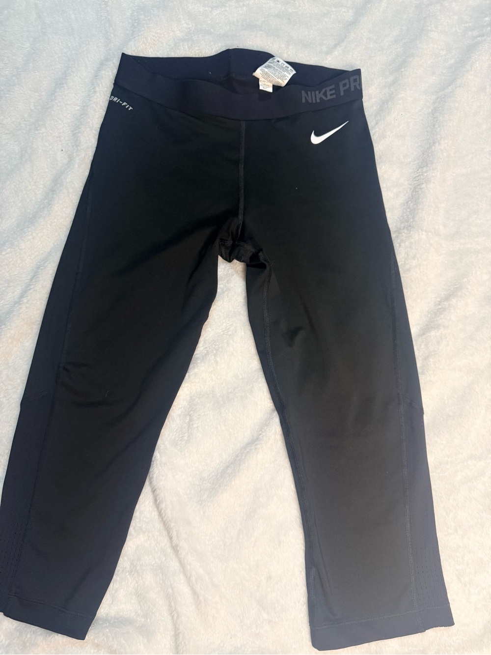 Nike Black Girls' Capri Leggings with White Swoosh